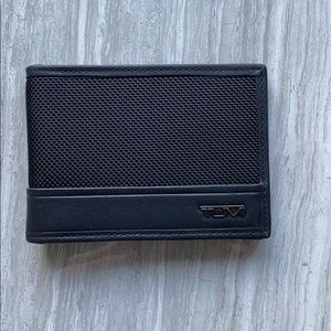 TUMI wallet